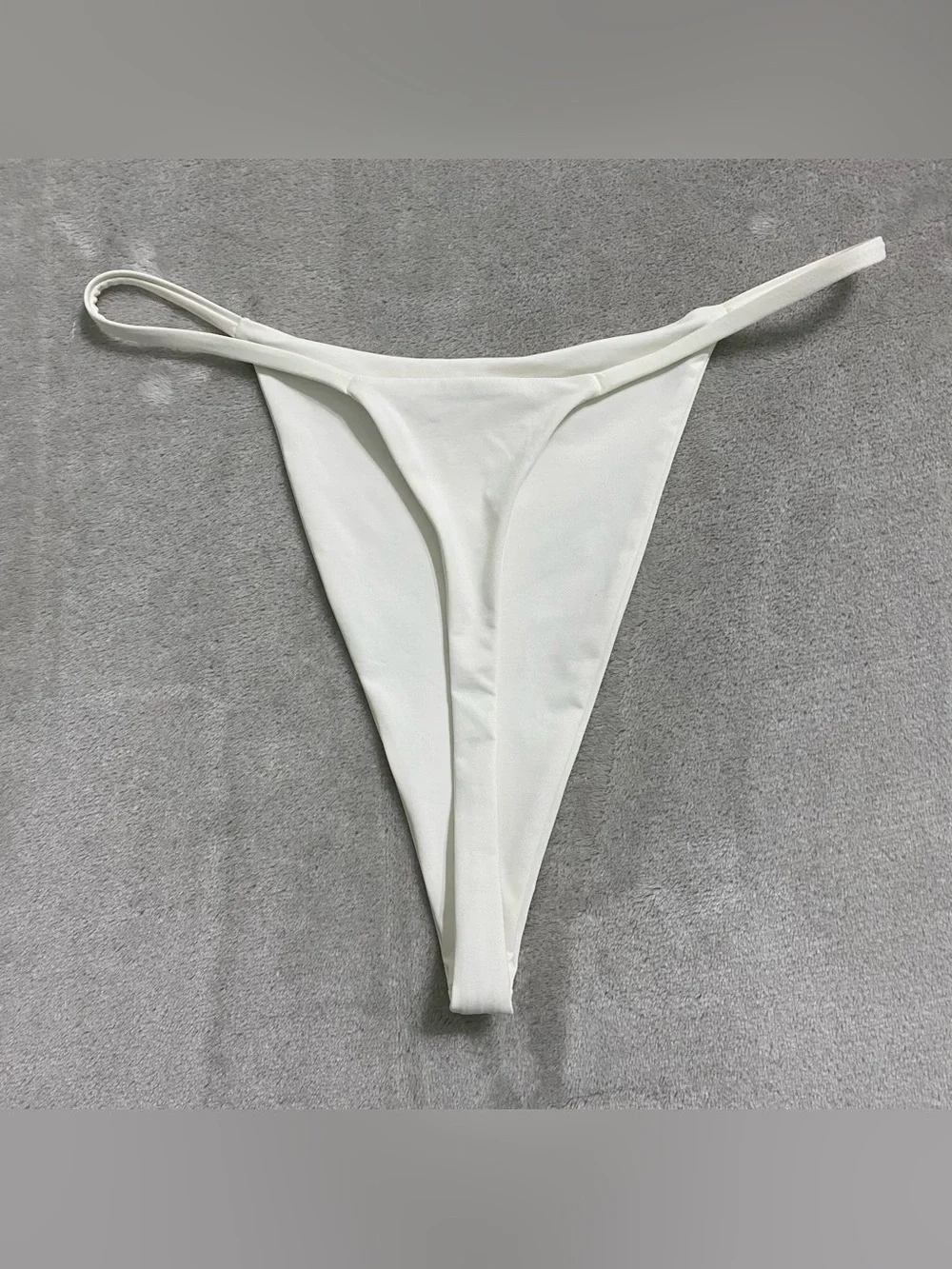 Frankies Bikinis Thong Bikini Bottoms size small
